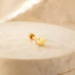پیرسینگ گوش طرح برگ افرا